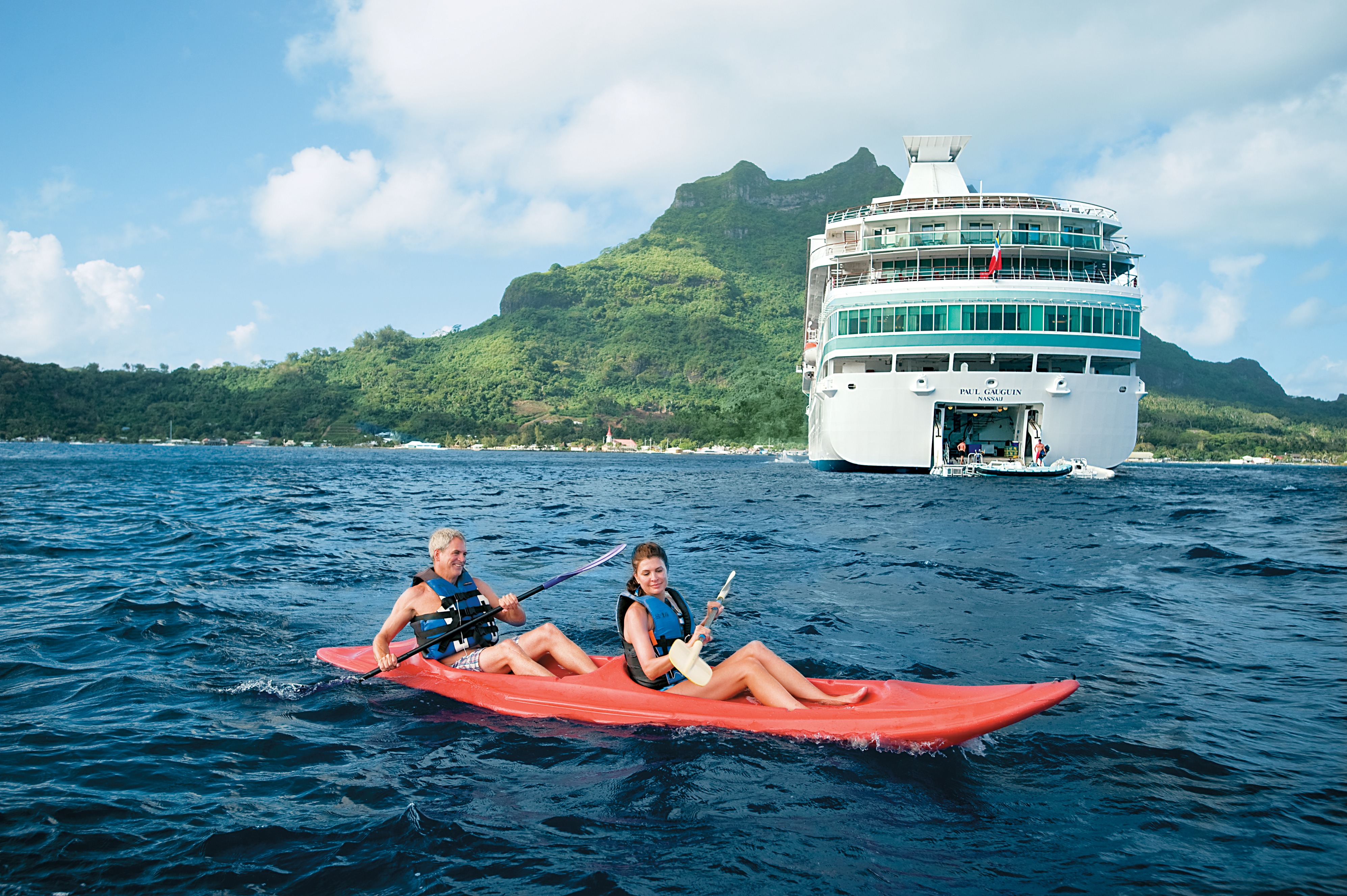 kayaking French Polynesia